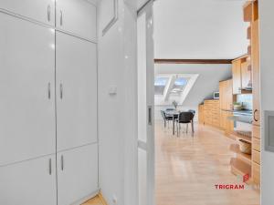 Prodej bytu 3+1, Hradec Králové, Klumparova, 89 m2