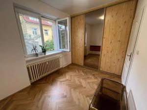 Pronájem bytu 3+1, Praha - Smíchov, U Blaženky, 76 m2