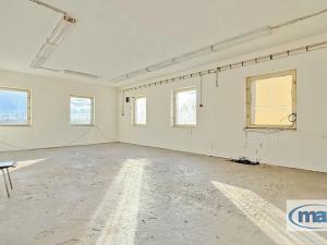 Pronájem skladu, Moravany, 533 m2