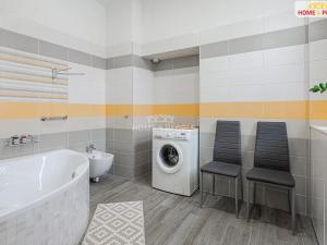 Prodej restaurace, Karlovy Vary, Merklínská, 700 m2