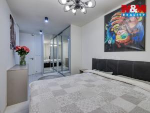 Prodej bytu 2+kk, Praha, Dagmar Burešové, 61 m2