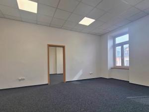 Pronájem kanceláře, Chrudim, Masarykovo náměstí, 56 m2