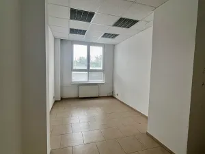 Pronájem kanceláře, Cheb, Wolkerova, 18 m2