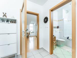 Pronájem bytu 2+kk, Praha, Bohdanečská, 47 m2