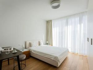 Pronájem bytu 2+kk, Praha - Smíchov, Holečkova, 70 m2