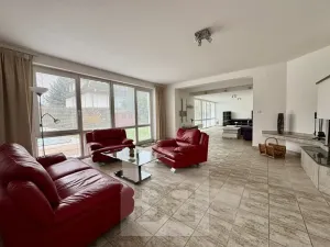 Pronájem rodinného domu, Česká, 200 m2