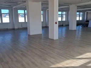 Pronájem skladu, Skuteč, Husova, 360 m2