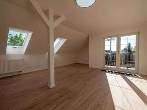 Prodej rodinného domu, Popovičky, Na Skalce, 340 m2