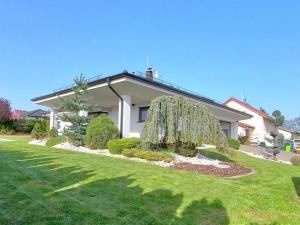 Pronájem rodinného domu, Sulice, Osiková, 260 m2