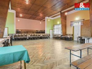 Prodej obchodního prostoru, Žlebské Chvalovice, 280 m2
