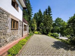 Prodej vícegeneračního domu, Mnichovice, Nad rybníkem, 312 m2