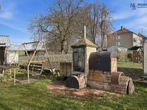 Prodej bytu 3+1, Maletín, 77 m2