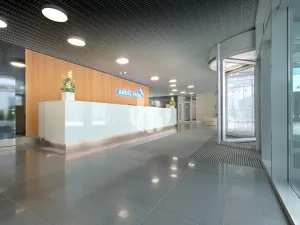 Pronájem kanceláře, Praha - Smíchov, Radlická, 432 m2