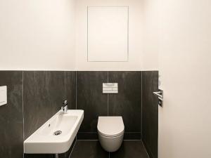 Pronájem bytu 1+kk, Brno, Komárovská, 39 m2