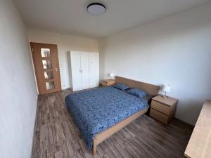 Pronájem bytu 3+kk, Praha - Bohnice, Katovická, 65 m2