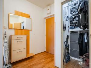 Pronájem bytu 2+kk, Praha - Kbely, Herlíkovická, 52 m2