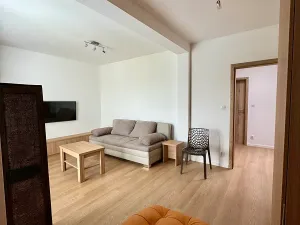 Pronájem rodinného domu, Praha - Vinoř, Mokošínská, 158 m2