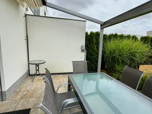 Pronájem rodinného domu, Praha - Vinoř, Mokošínská, 158 m2