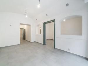 Pronájem obchodního prostoru, Praha - Žižkov, Ježkova, 64 m2