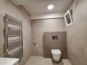 Pronájem bytu 3+kk, Praha - Břevnov, Bělohorská, 70 m2