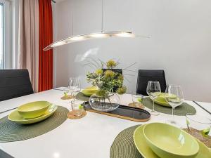 Pronájem bytu 2+kk, Praha - Hlubočepy, Silurská, 81 m2