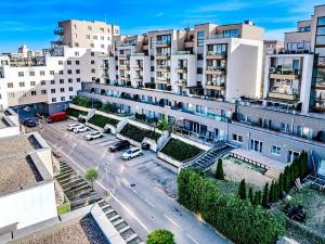 Pronájem bytu 2+kk, Praha - Hlubočepy, Silurská, 81 m2