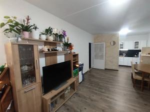 Prodej bytu 3+kk, Praha - Troja, Lublinská, 67 m2
