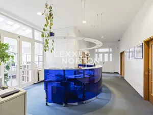 Prodej kanceláře, Kladno, Huťská, 1408 m2