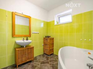 Prodej rodinného domu, Boleradice, 105 m2