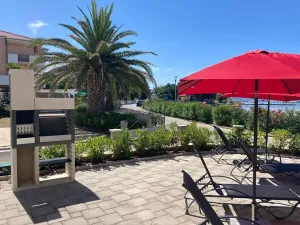 Prodej rodinného domu, Poniklá, 220 m2