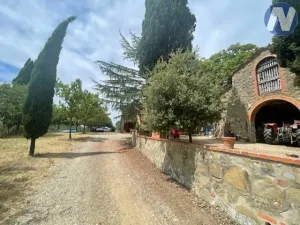 Prodej zemědělské usedlosti, Arezzo, Itálie, 300 m2