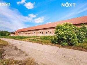 Prodej skladu, Letonice, 1758 m2