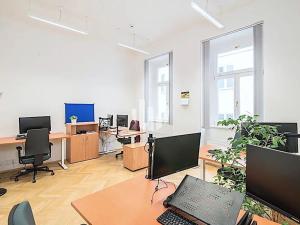 Pronájem kanceláře, Praha - Nové Město, Politických vězňů, 110 m2