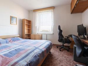 Pronájem bytu 3+1, Brno - Kohoutovice, Axmanova, 73 m2