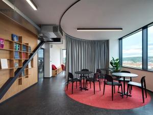 Pronájem kanceláře, Brno, Šumavská, 490 m2