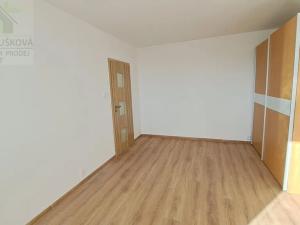 Pronájem bytu 1+1, Ostrava, Varenská, 35 m2