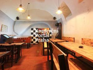 Pronájem restaurace, Praha - Staré Město, Karlova, 130 m2