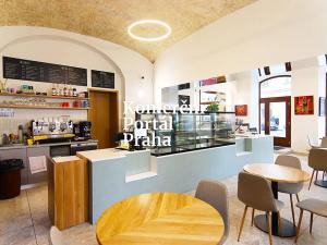 Pronájem restaurace, Praha - Karlín, Sokolovská, 108 m2