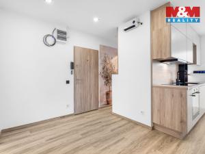 Prodej bytu 3+1, Děčín - Děčín III-Staré Město, Jezdecká, 60 m2