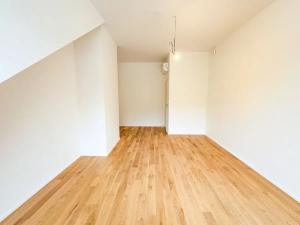 Prodej bytu 6+kk a větší, Praha, 177 m2