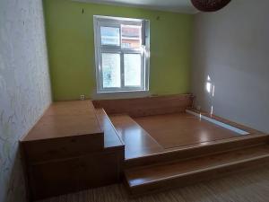 Pronájem bytu 2+kk, Praha - Žižkov, Žerotínova, 46 m2