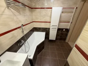 Pronájem bytu 4+1, Brno, Rousínovská, 91 m2