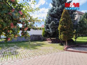 Prodej rodinného domu, Nepomyšl, 410 m2