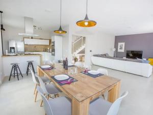 Prodej vily, Makarska, Chorvatsko, 240 m2