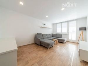 Prodej bytu 2+1, Frýdek-Místek, K Hájku, 63 m2