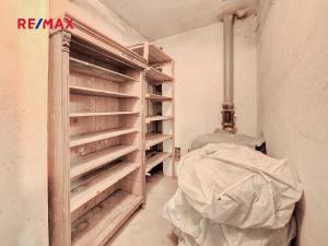 Prodej bytu 2+1, Kolín, Mikoláše Alše, 58 m2