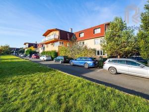 Prodej bytu 2+kk, Praha - Újezd nad Lesy, Domanovická, 67 m2