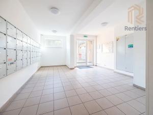 Prodej bytu 1+kk, Praha - Libuš, V koutě, 46 m2