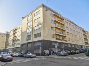 Pronájem bytu 1+1, Praha - Holešovice, Heřmanova, 47 m2