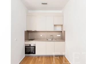 Pronájem bytu 1+kk, Praha - Libeň, Kotlaska, 25 m2